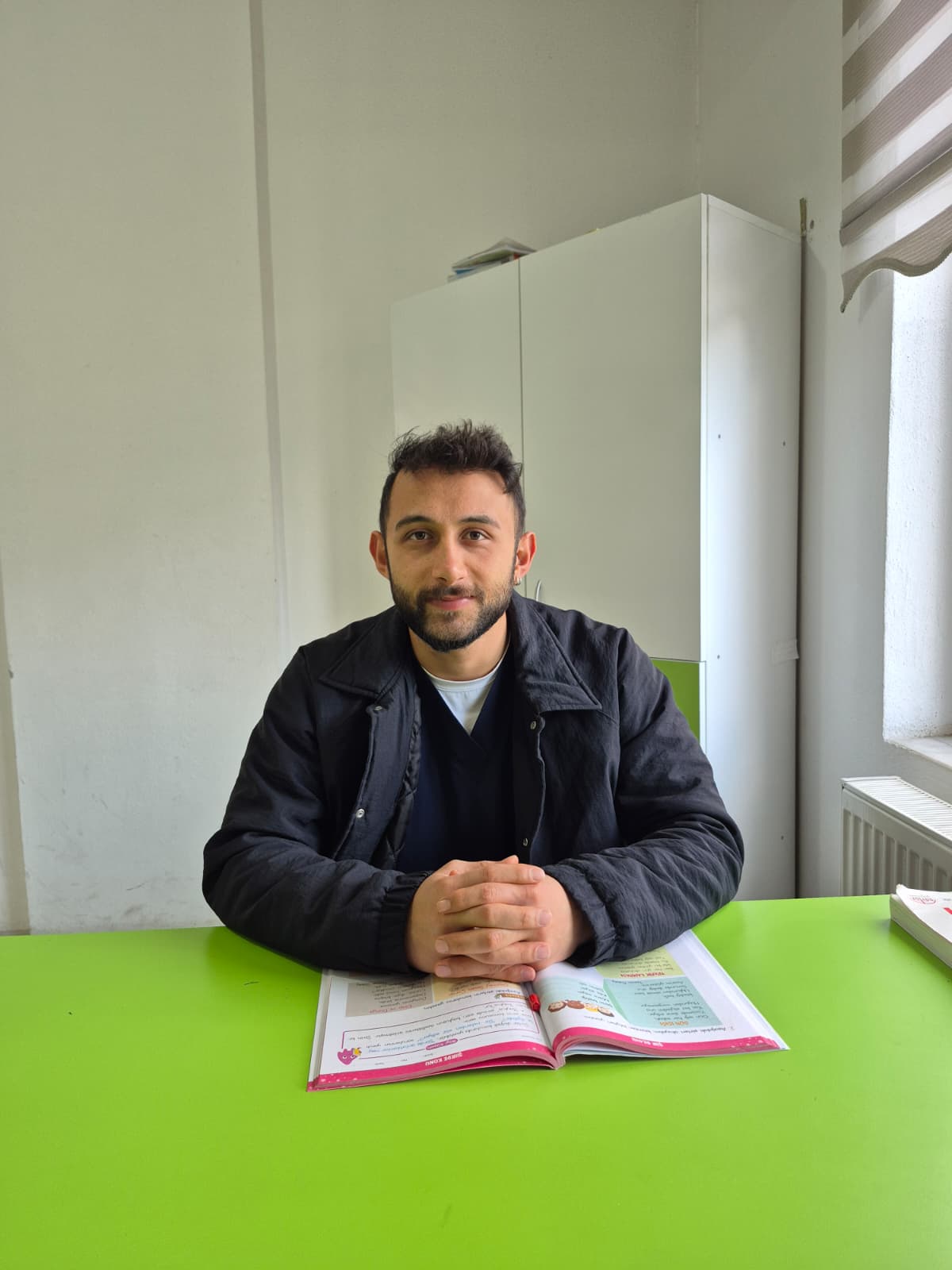 Aykut Uluğ, özel eğitim öğretmeni